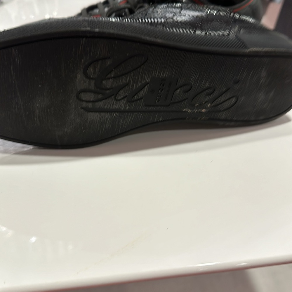 Gucci black sneakers European 8 US 9 - Picture 4 of 5